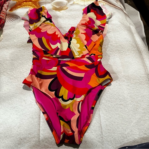 NWT TRINA TURK Fan Faire Plunge One Piece Swimsu - Picture 9 of 15
